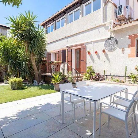 Lina Дом отдыха